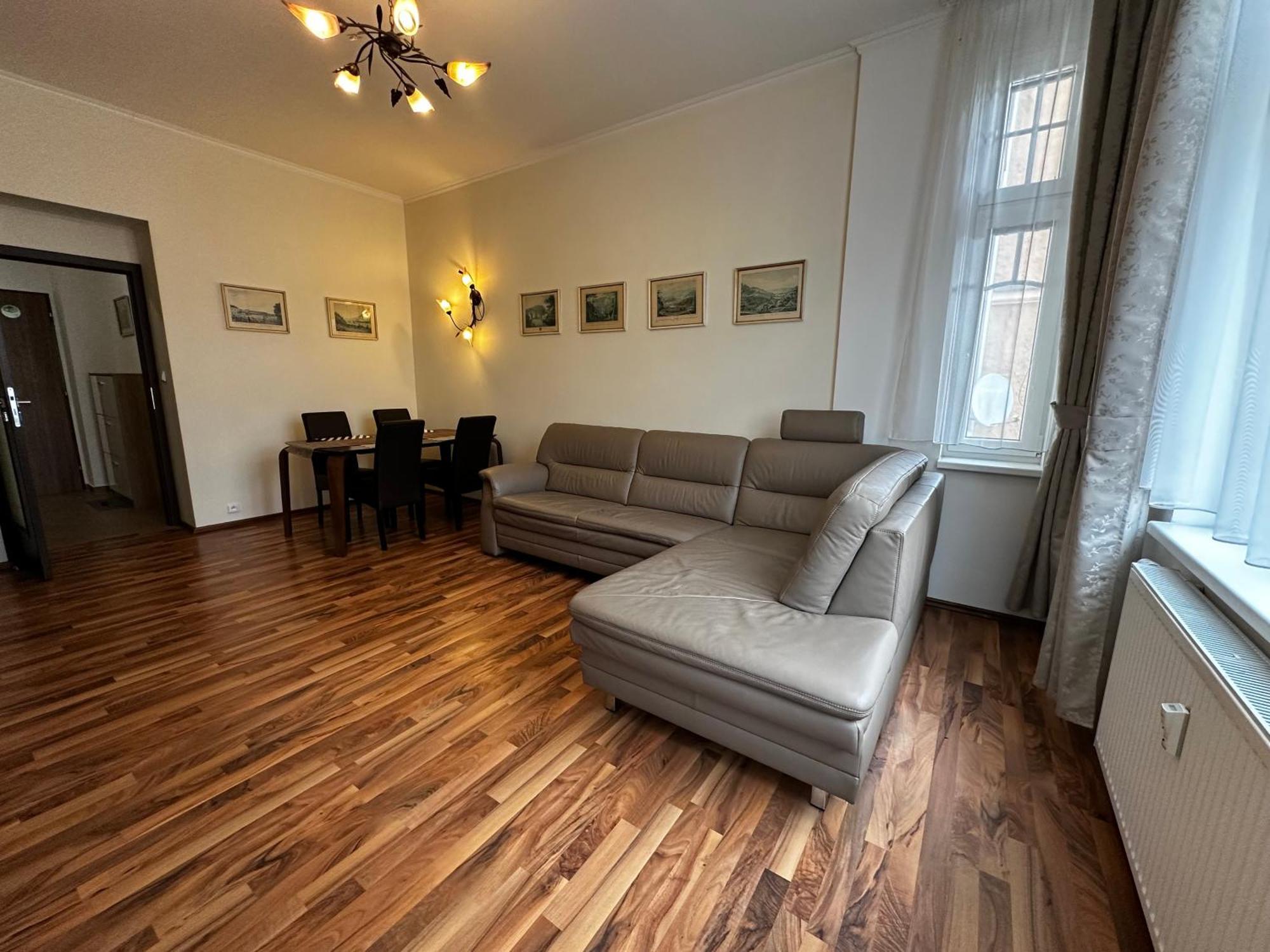 Apartment Karla Capka Street Karlsbad Buitenkant foto